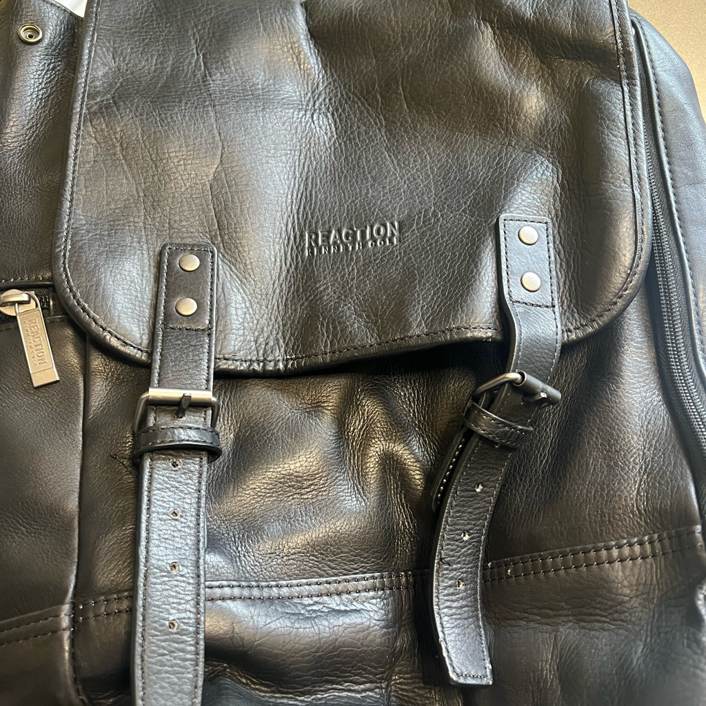 Kenneth Cole Reaction Black Leather Backpack Unisex